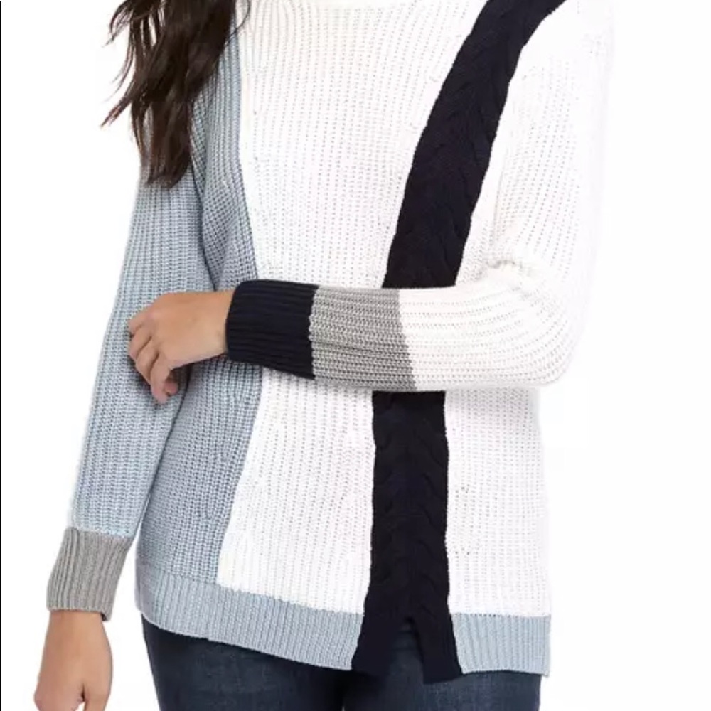 Joan Vass NY women’s Color Block Cable Sweater, Size M, Light Blue/White/Navy